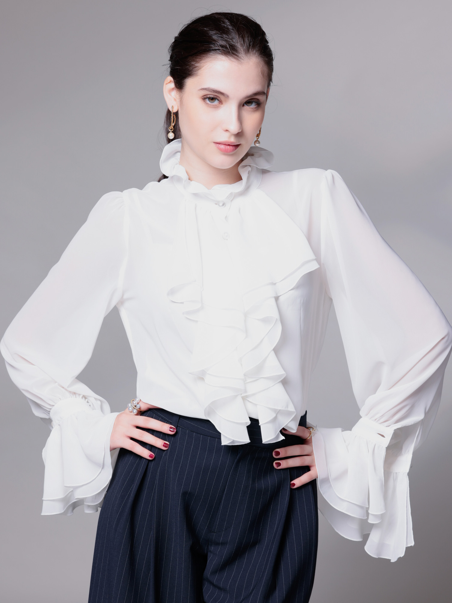 ロマンティックブラウス