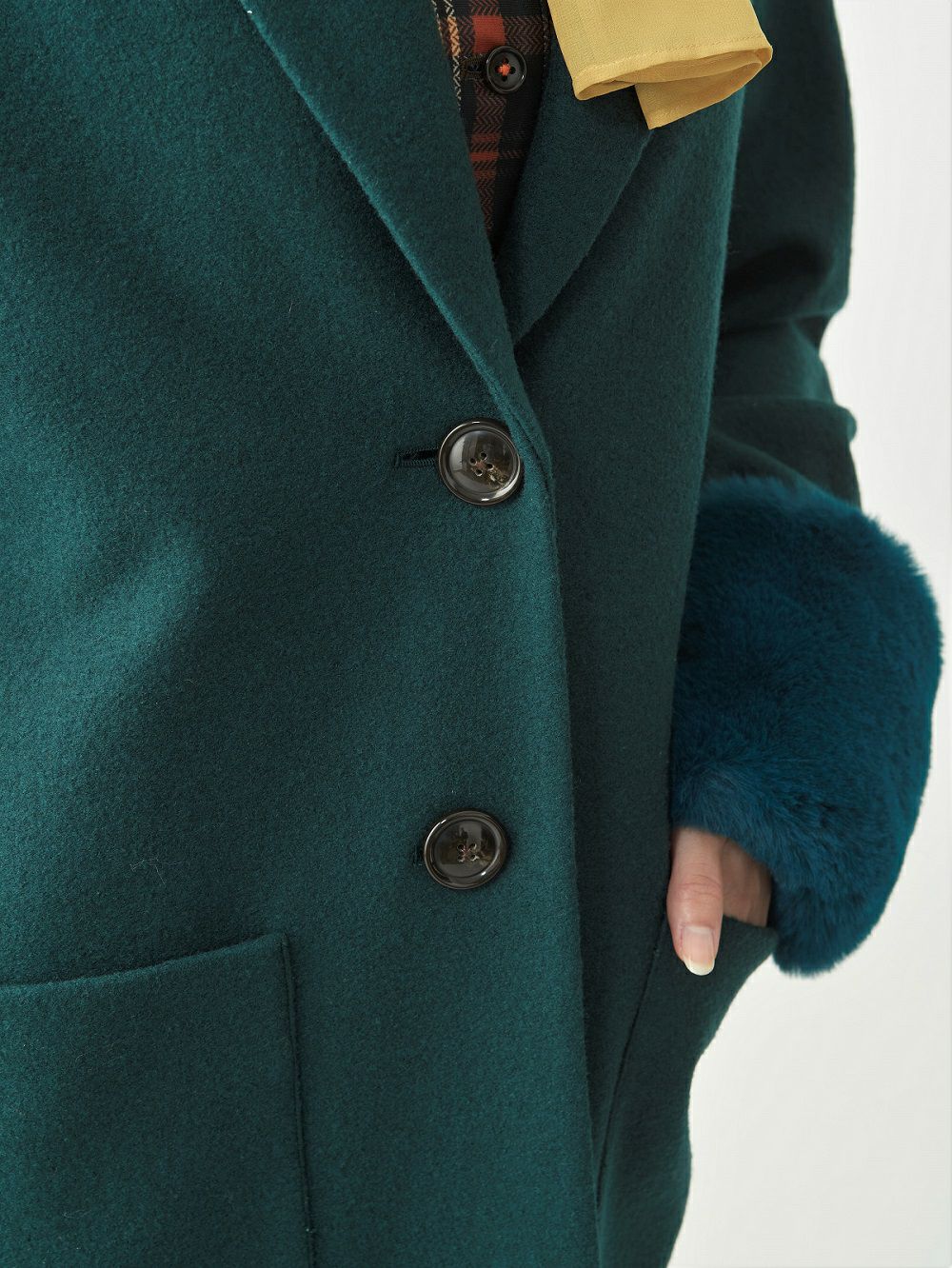 グリーンチェスターコート キービジュアル2