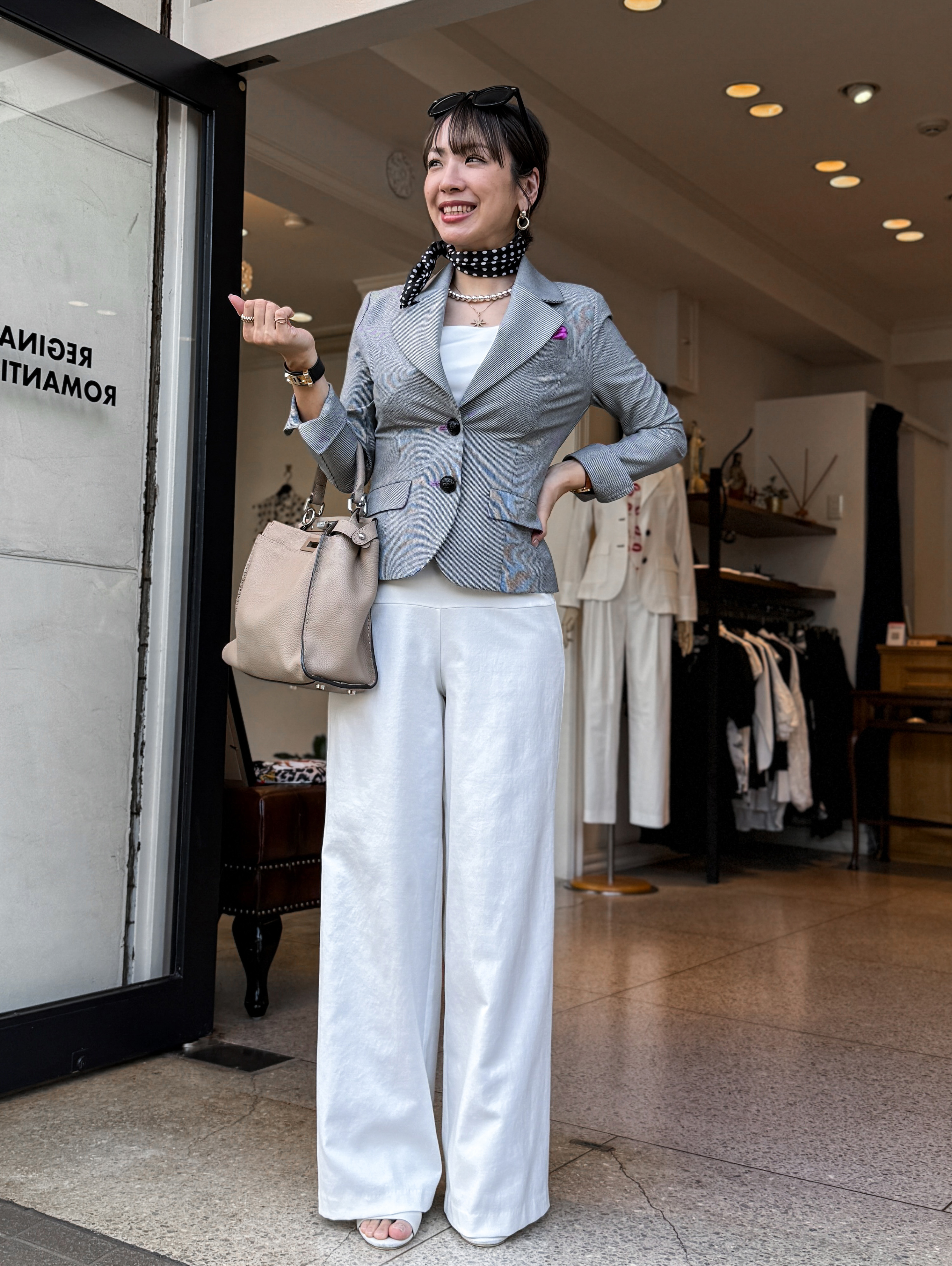 LOOK 07