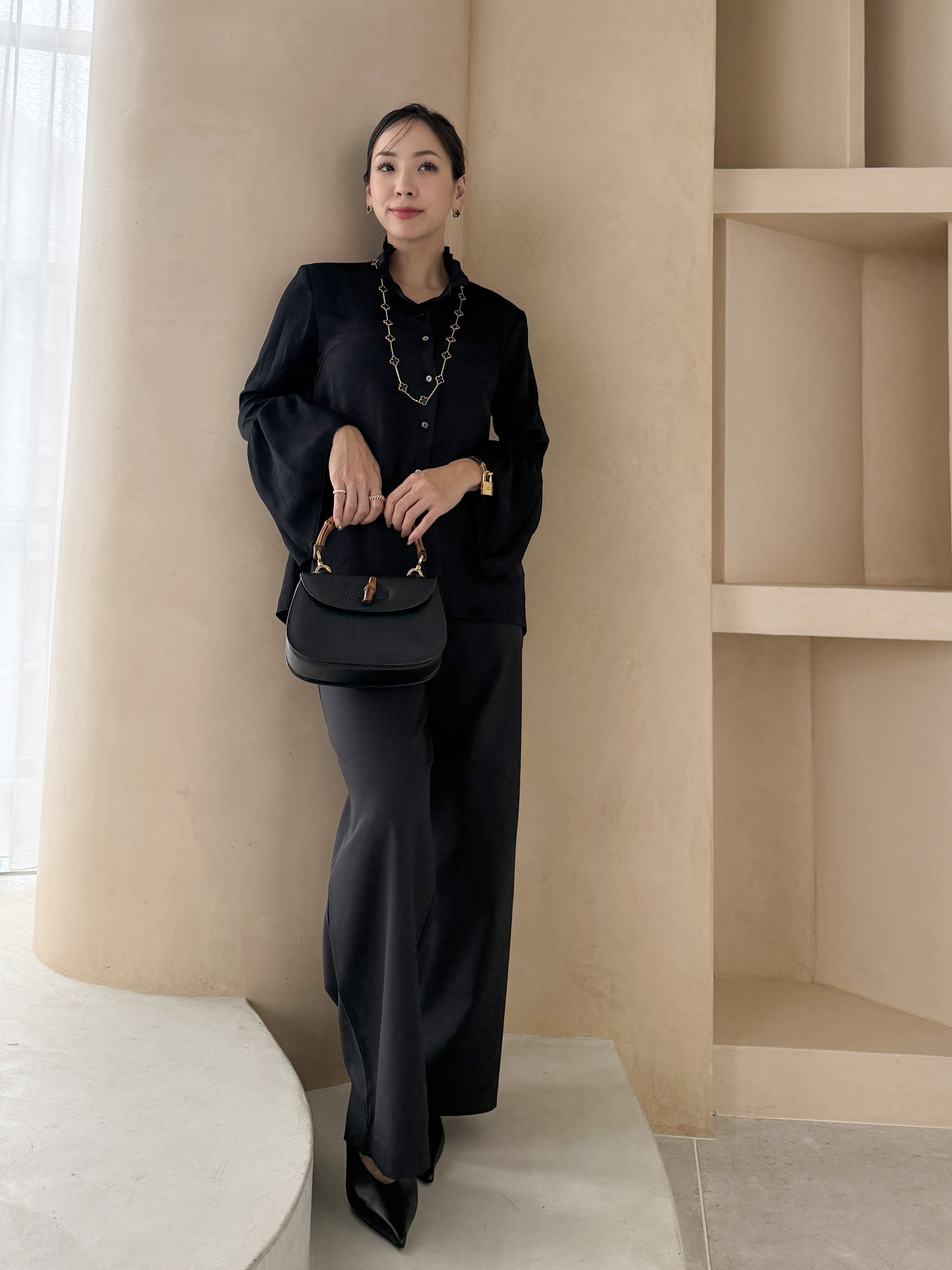 LOOK 01 ALL BLACK スタイリング 2