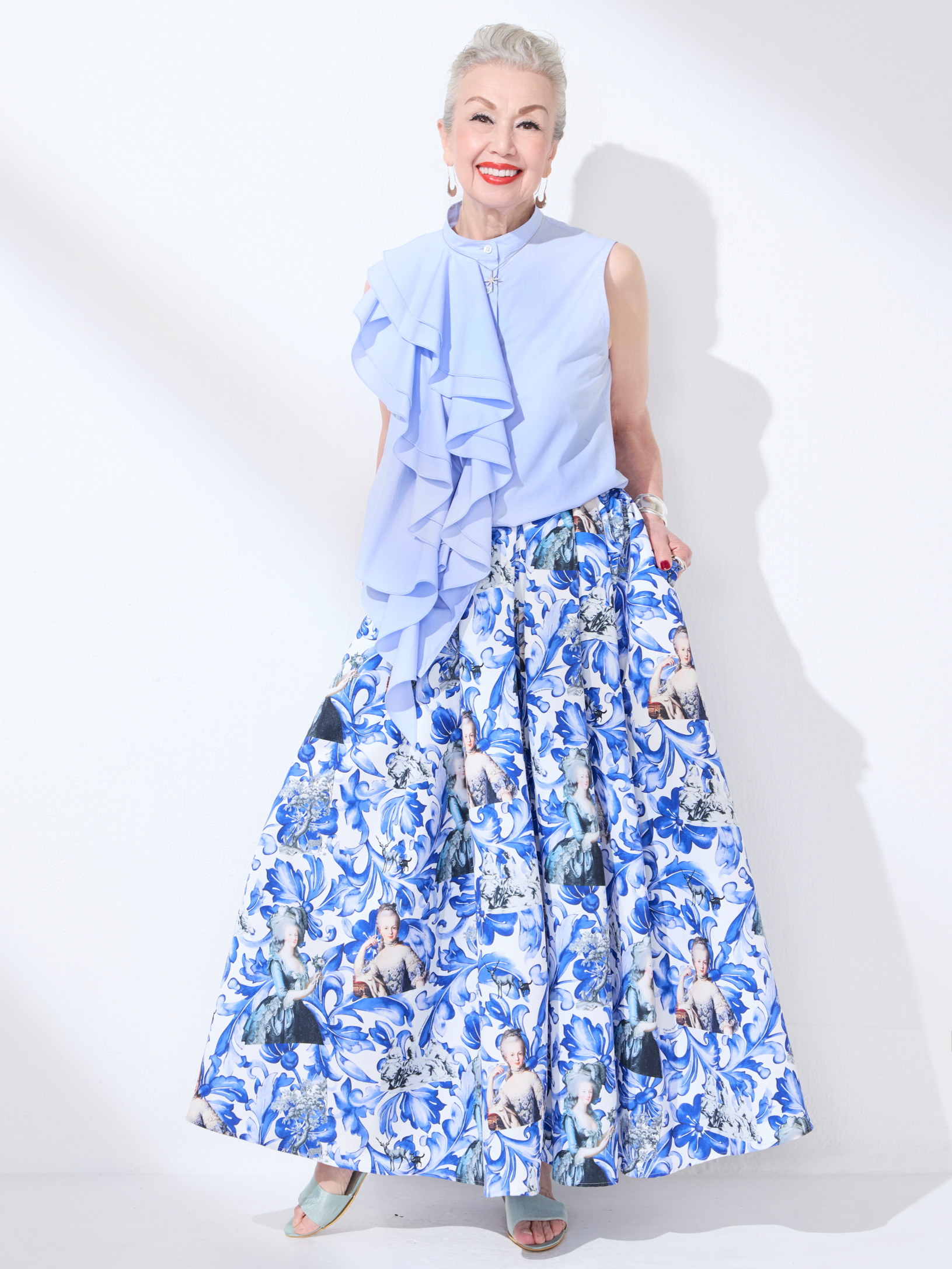LOOK 08