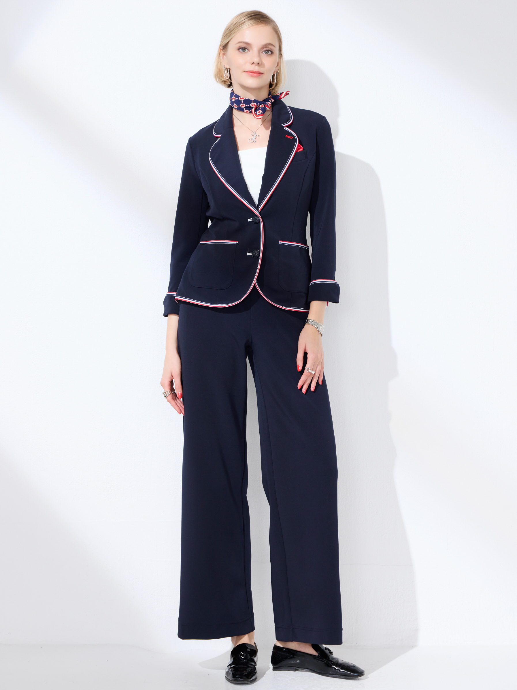 LOOK 26