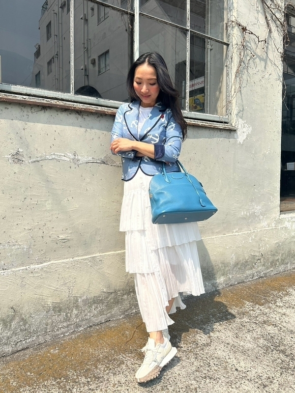 LOOK05