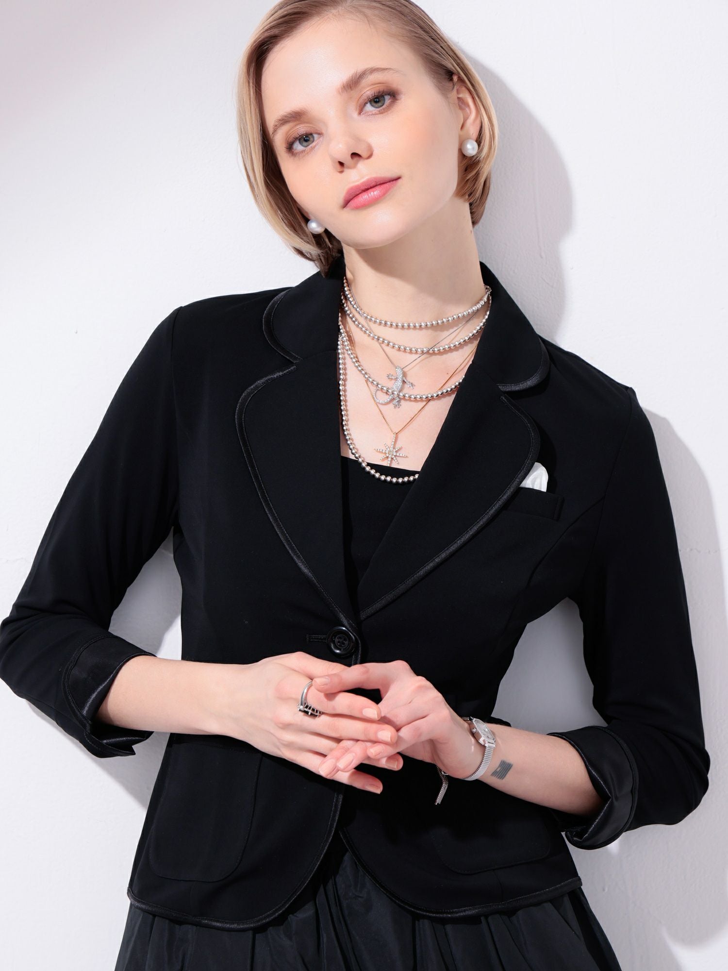 現行品☆レジィーナロマンティコ　BASIC バックフリルジャケット REGINA BASIC】バックフリルジャケット | REGINA ROMANTICO（レジ