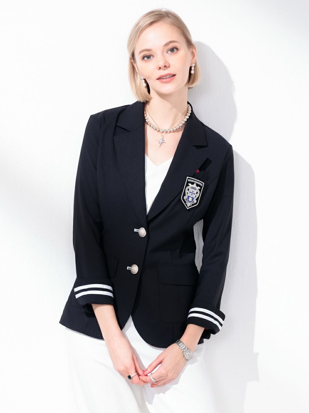レジィーナ・ロマンティコ、リーフ柄、テーラードジャケット ブラック ジャケット | REGINA ROMANTICO（レジィーナロマンティコ）公式通販